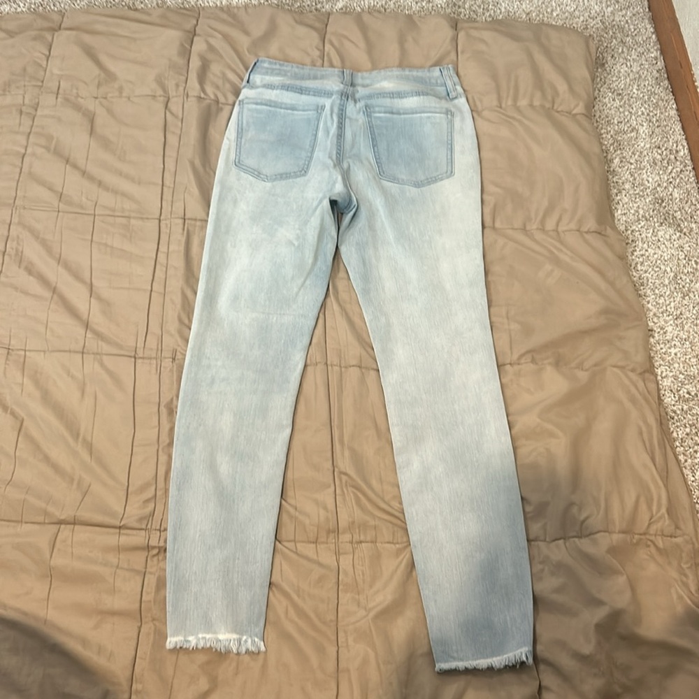 Light washed jeggings - Picture 2 of 3